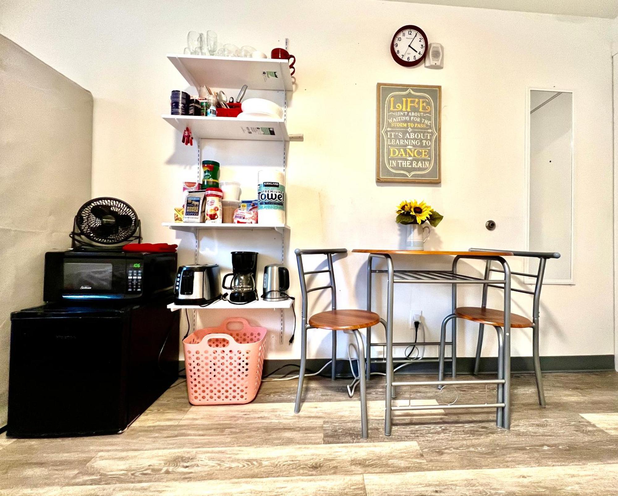 Micro Studio Apartment 10 Minutes Walk To University Of Washington Seattle Exterior foto